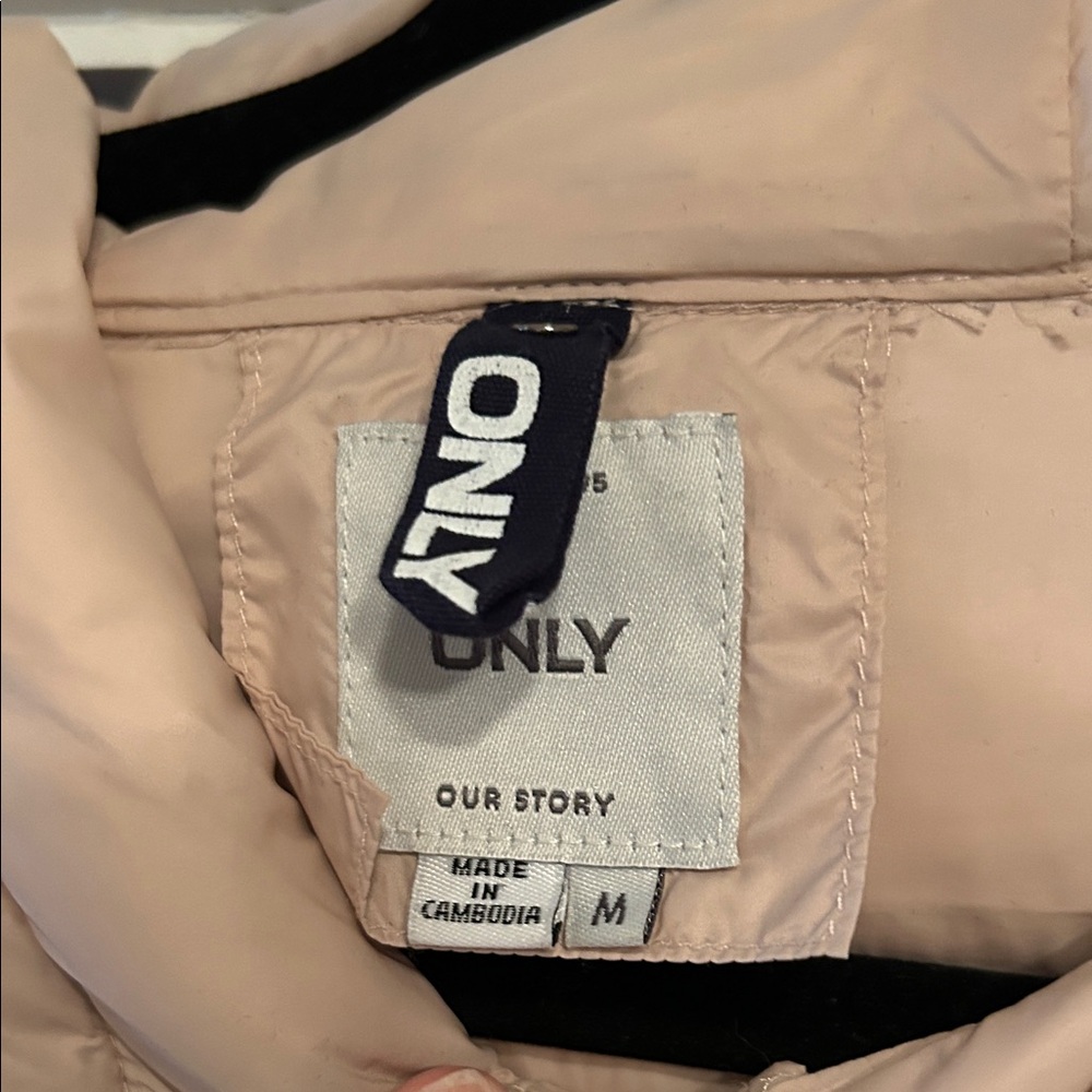 Only Women's Puffer Jacket in Light Pink - Picture 2 of 7